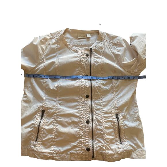 Chico's Cream Neutral Lightweight Long Sleeve Side Zip Utility Jacket Large - Picture 7 of 9